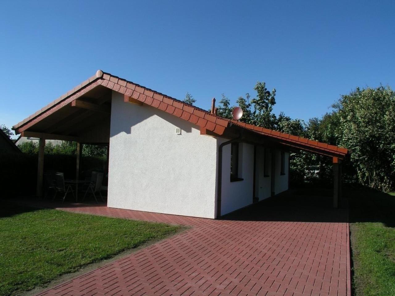 M1 Ferienhaus Mit Garten, Terrasse Und Carport Бутьядинген Экстерьер фото